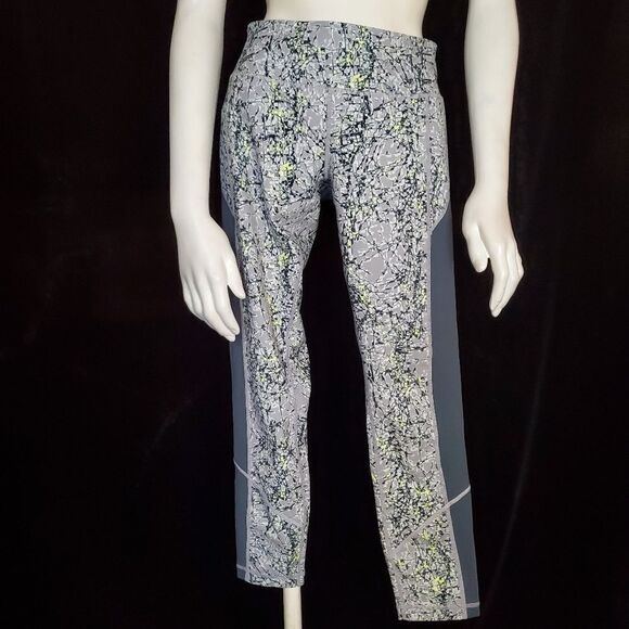 Zella Gray & Green Leggings (S) - Picture 2 of 5